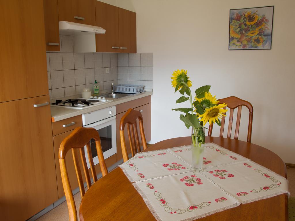 Appartement Prenocisca Jezero à Gorenje Jezero Extérieur photo